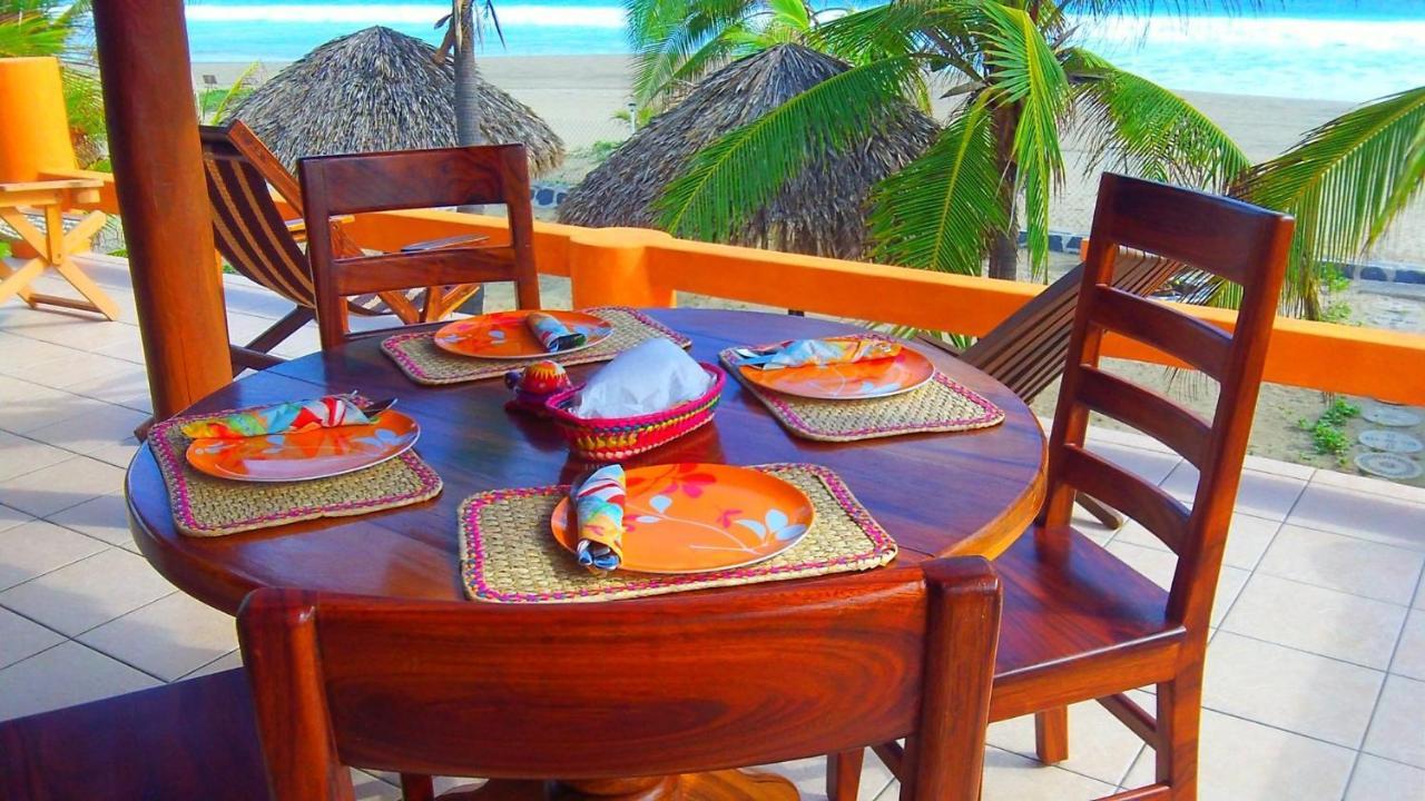 Bungalows Tree Tops - Adults Only Zihuatanejo Exterior foto